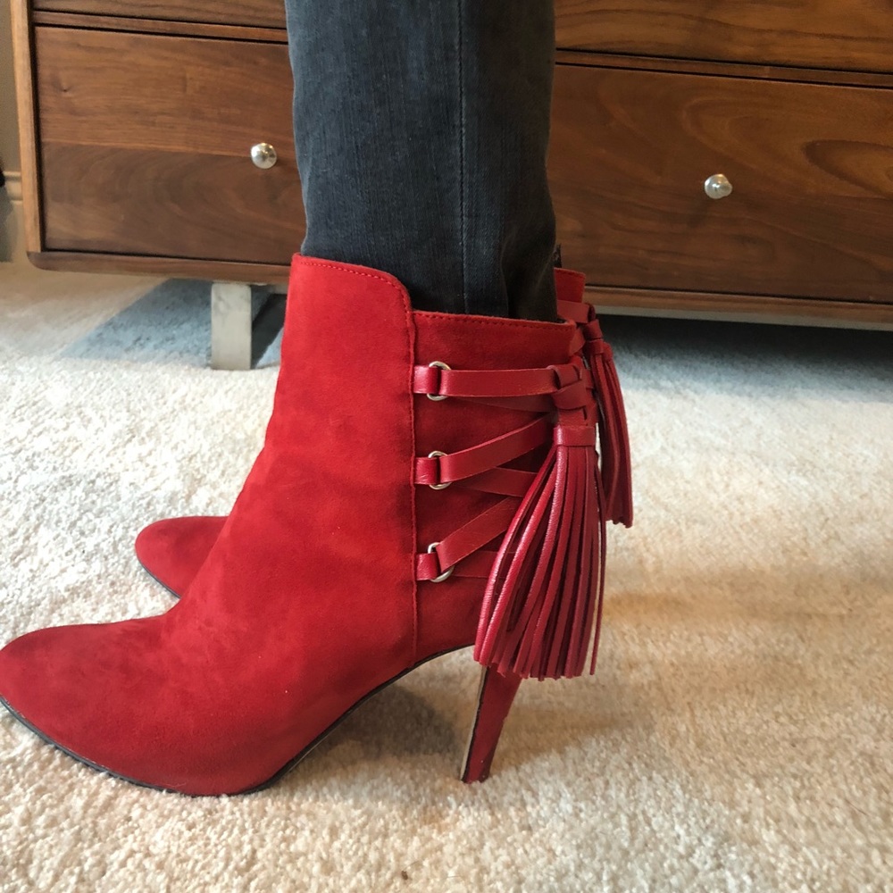 VANELi booties